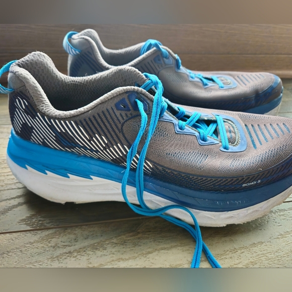Hoka One One Shoes Hoka Bondi 5 Mens Charcoal Gray And True Blue
